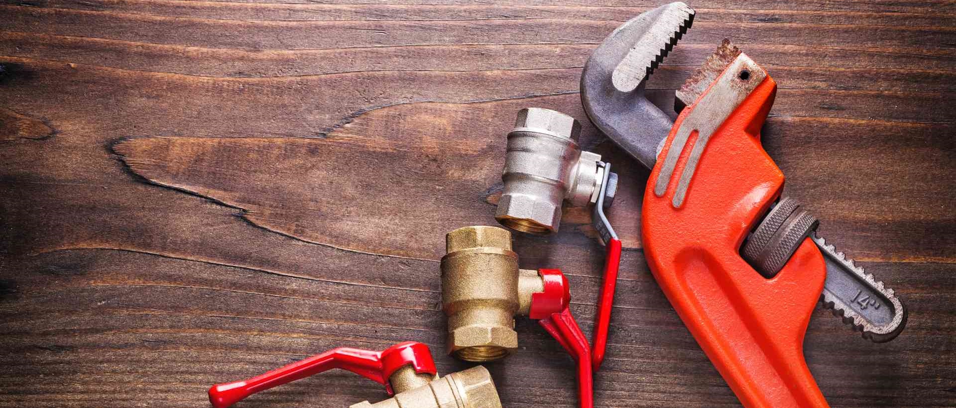 Plumbers RM16